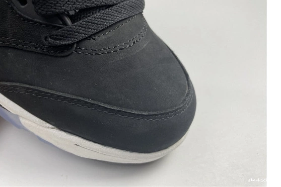 CT4838-011 Jordan CT4838-011 Air 5 “Oreo” 0722